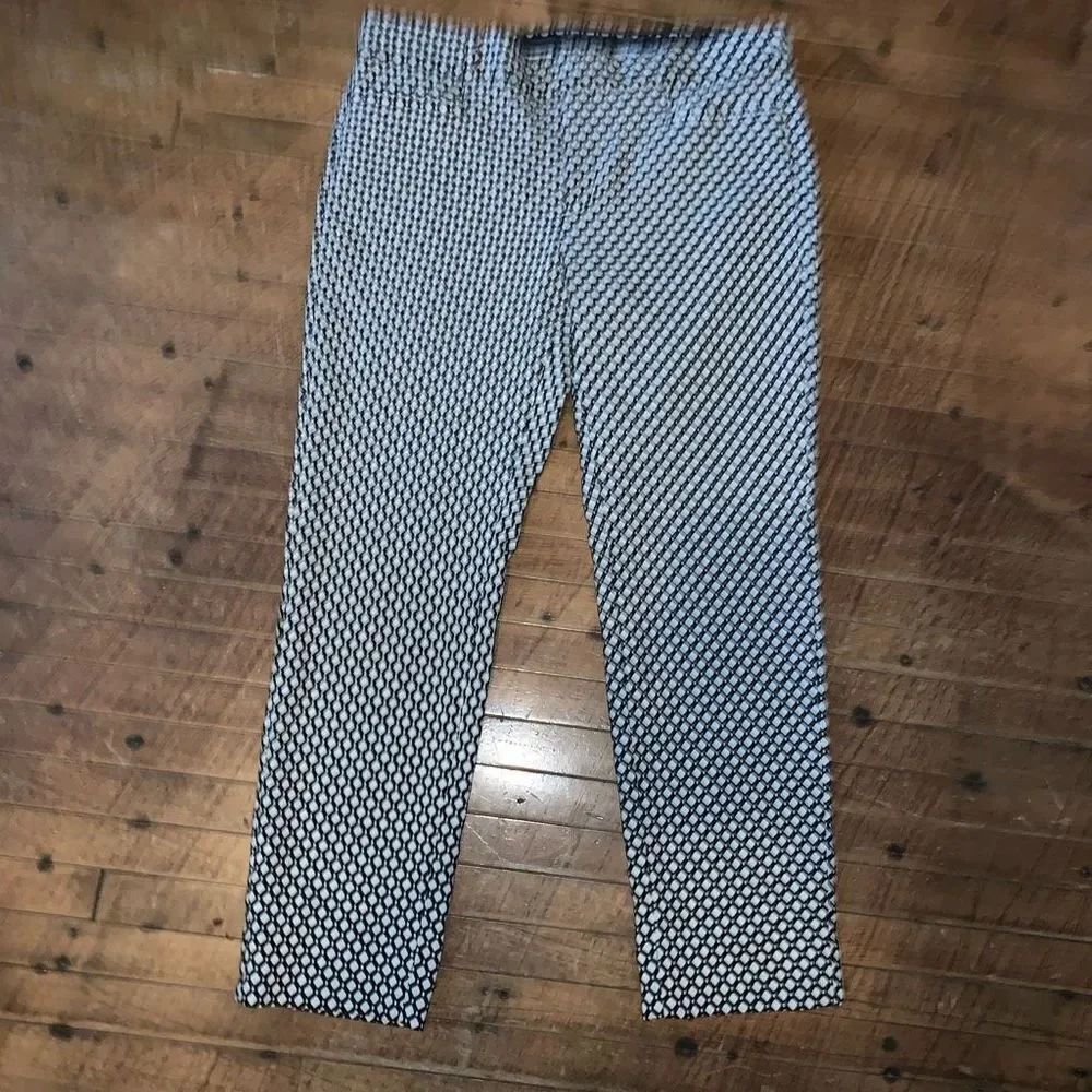 Banana Republic black & white business casual Sloan crop pants
